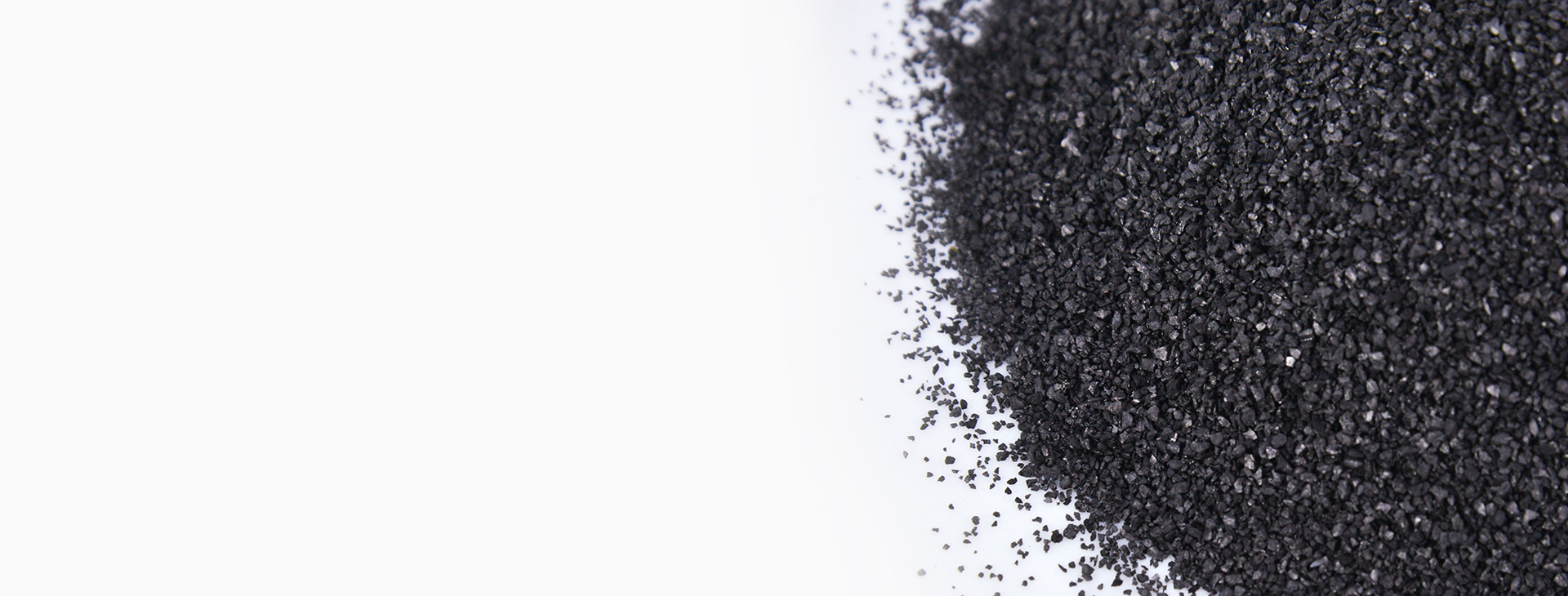 <h4>瑞典JACOBI天然椰殼活性炭<br></h4>
<p>通過NSF/ANSI、AWWA、EN12915-1等權(quán)威認證，在去除水體余氯、重金屬、異色異味、有機污染物等方面有著顯著效果。</p>