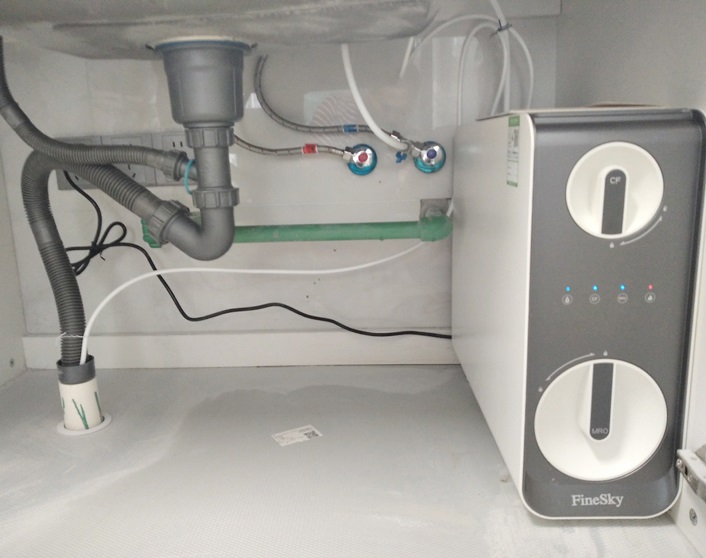 前置過(guò)濾器+廚下凈水機(jī)-深圳市天嶼花園客戶案例